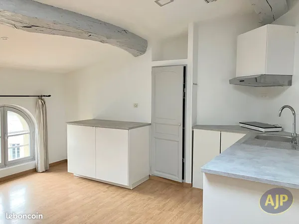 Appartement 3 pièces 53 m² 