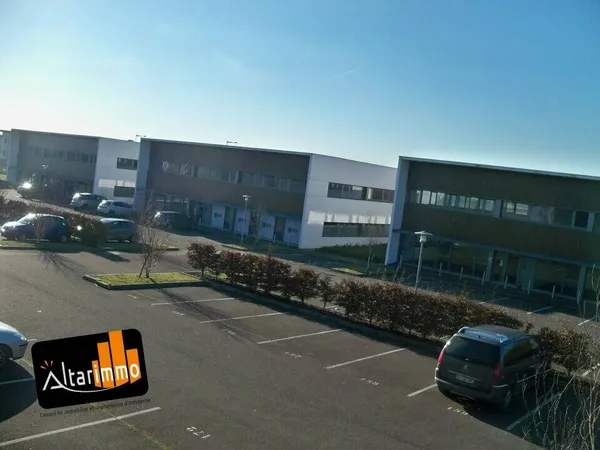 Bureaux 565 m² 