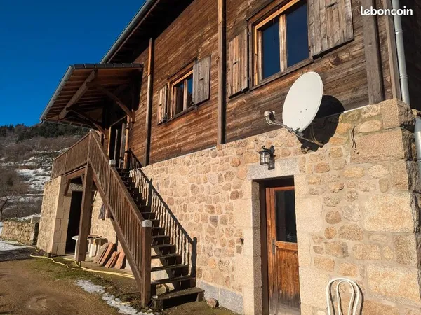 Chalet 6 pièces 160 m² 