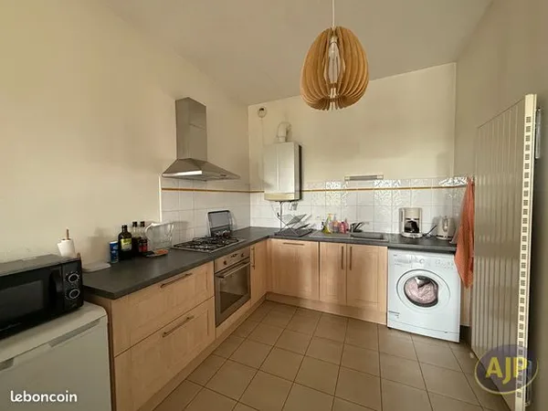 Appartement 2 pièces 74 m² 