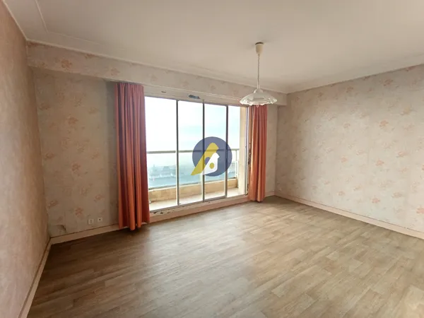 APPARTEMENT T1 FACE MER 