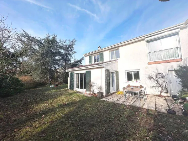 Maison 5 pièces 118 m² 