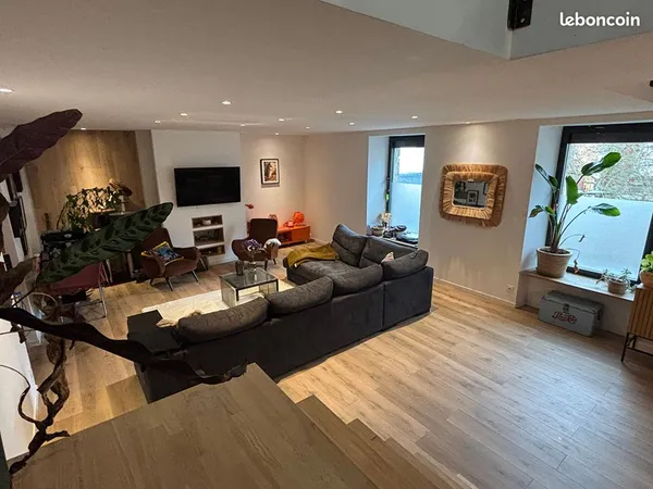Appartement 4 pièces 117 m² 