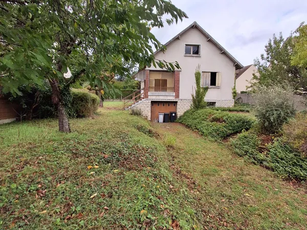 PARC DE LA MAIRIE/61 GRANDE RUE LARDY 