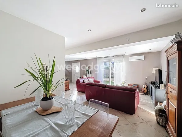 Maison 5 pièces 144 m² 