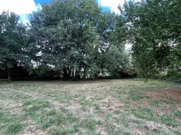 Terrain 870 m² Pugnac 