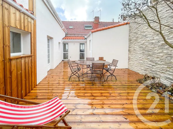 Maison 6 pièces 137 m² 