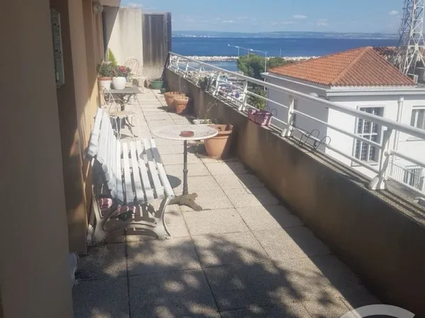 Appartement 5 pièces 100 m² 