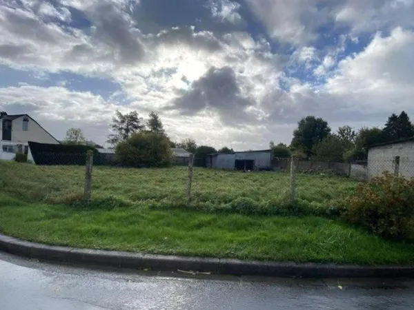 Terrain 1035 m² 