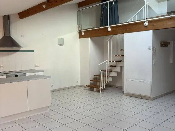 Appartement 4 pièces 80 m² 