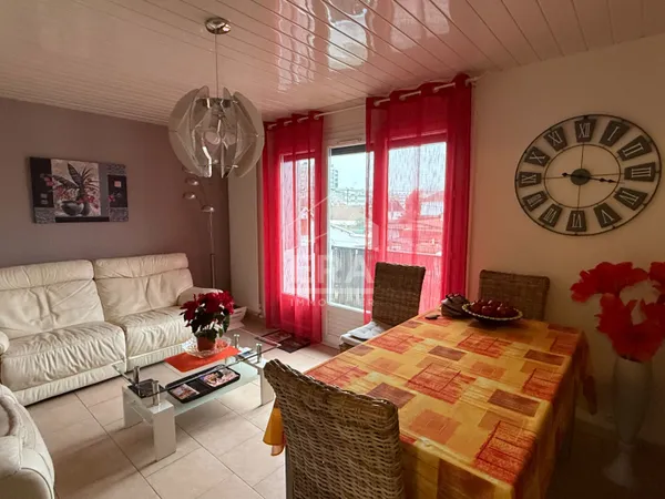 Appartement Saint Etienne Du Rouvray 4 pièce(s) 72 m2, garage, une pièce en sous-sol de 45 m2 