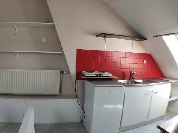 Beau studio meublé 16m² pour étudiant(e) 