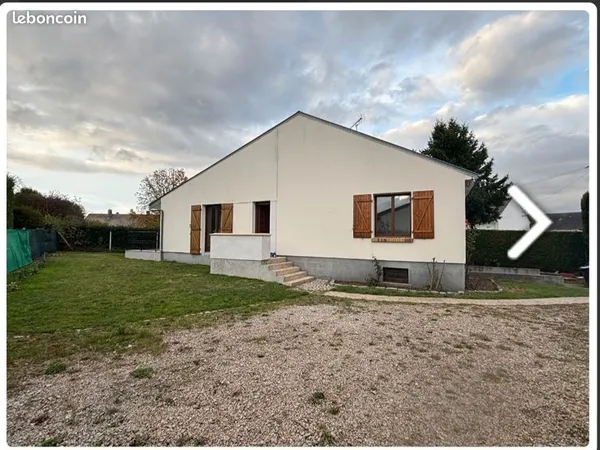 🏡 Maison plain-pied 91 m² - Grand séjour 55 m² - 3 chambres - Sous-sol 70 m² - Terrain clos 