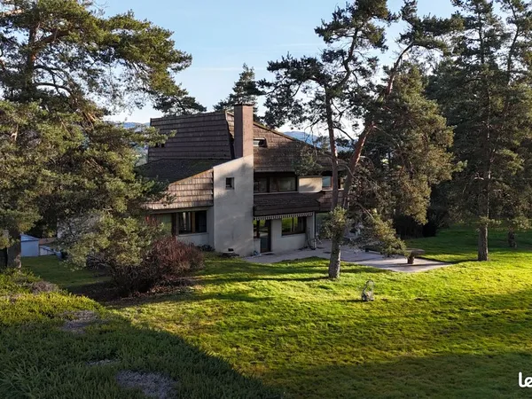 Maison 9 pièces 50 m² 
