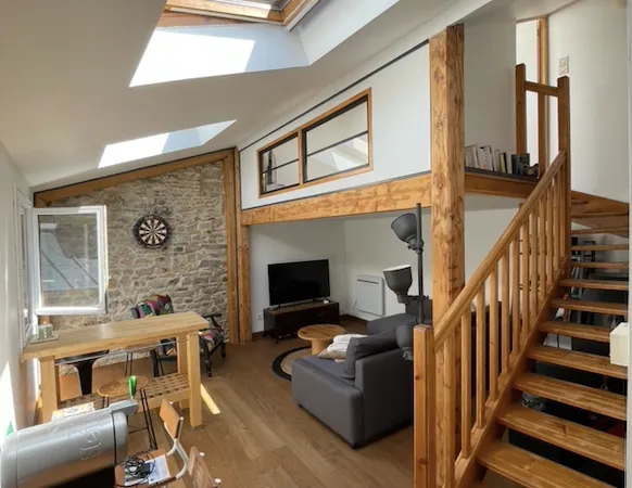 Appartement 2 pièces 74 m² 