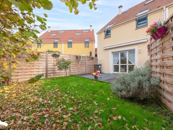 Maison 5 pièces 106 m² 