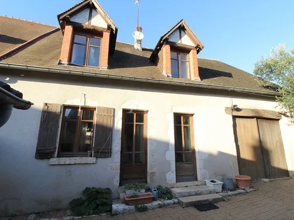 ENSEMBLE IMMOBILIER 180 m² VILLEBAROU 