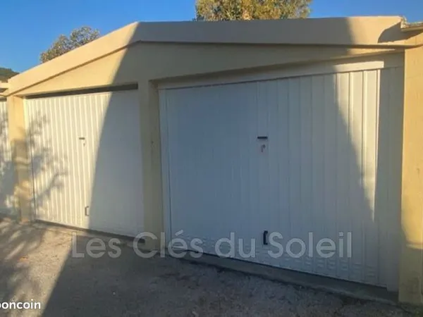 Box de stockage 11 m² 
