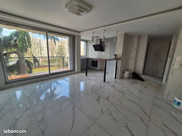 Appartement 4 pièces 64 m² 