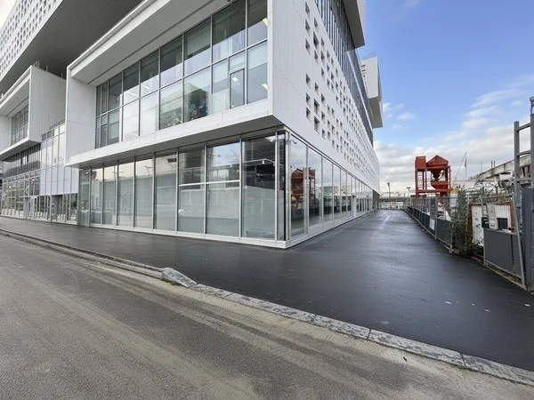 Boutique 494 m² 