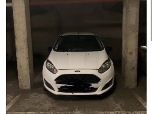 Parking 11 m² 