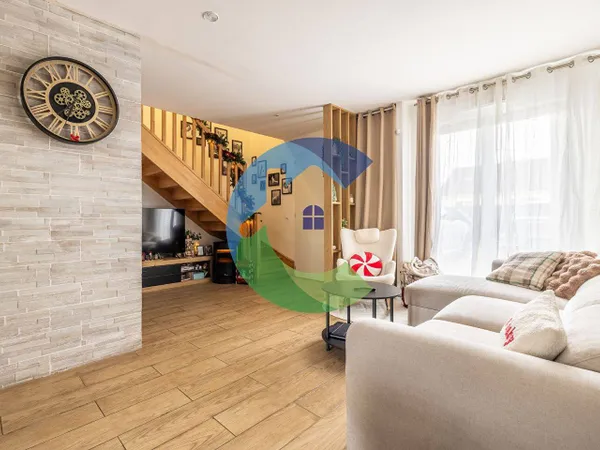 Maison 5 pièces 78 m² 