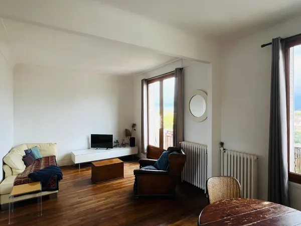 A LOUER- Charmant appartement 3 pieces lumineux et calme 