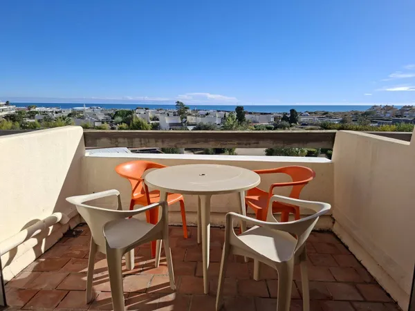 Studio 1 pièce 15 m² 