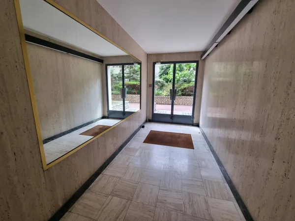 Studio 29,43m² - Paris 12e (secteur Picpus) 