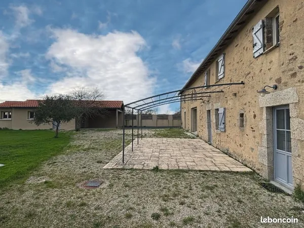 Maison 8 pièces 170 m² 