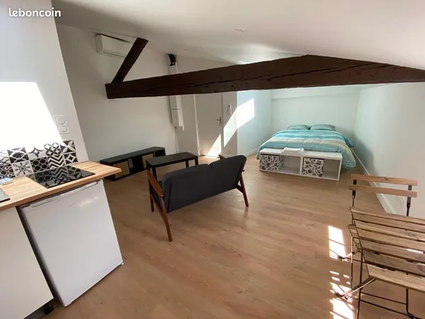Montferrand -studio meublé récent 