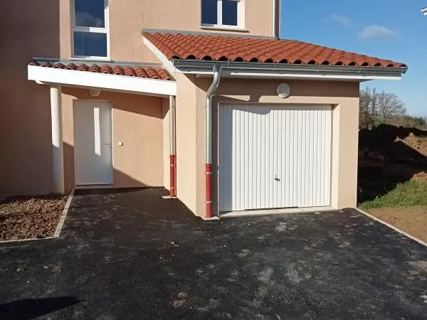 Pavillon 4 pièces 84 m² 