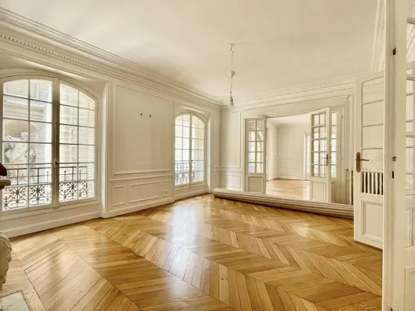 Appartement 5 pièces 135 m² 