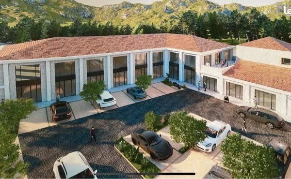 Gémenos - Espaces Professionnels Prestige - 300 à 1000 m² 