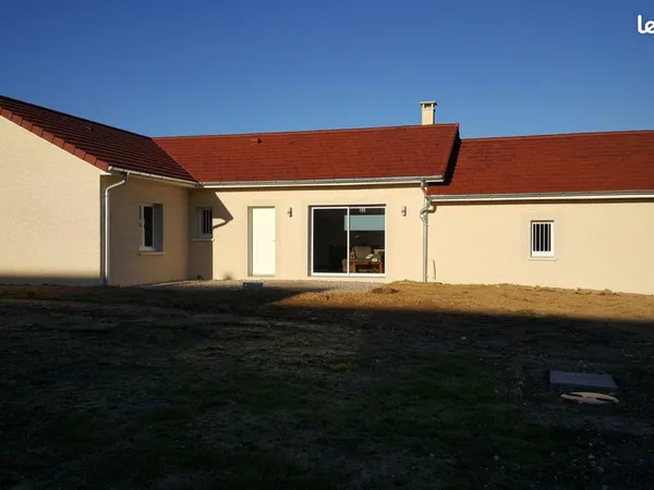 Terrain 860 m² Trept 