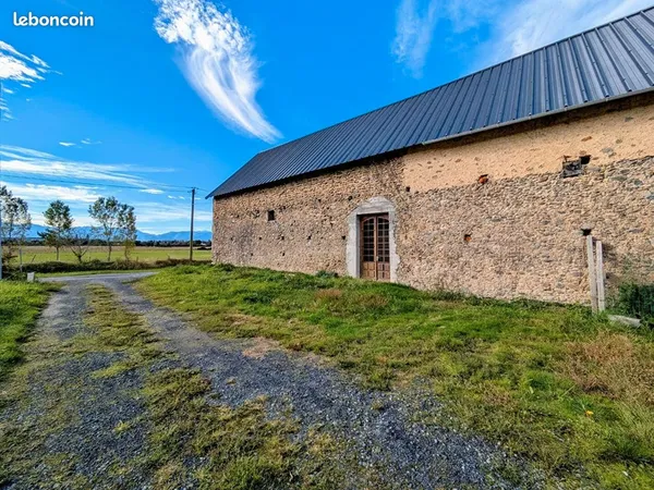 Grange 169 m² SOUMOULOU 