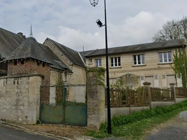 Maison - 6 pièces - 157 m² 