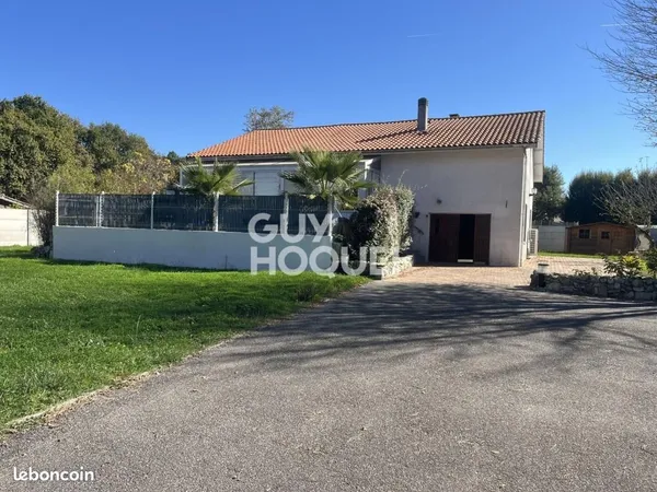 Maison 6 pièces 141 m² 
