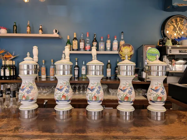 FONDS DE COMMERCE BAR BRASSERIE PROCHE THEATRE GARE SETE 