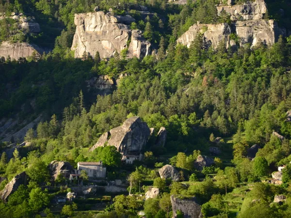 Vends maison habitat insolite 