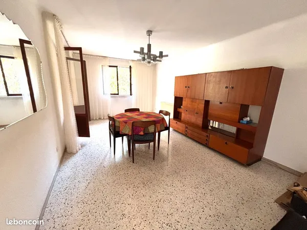 ✨ Appartement 4 pièces 75m² + Terrasse 25m² + Parking + Cave - LUMINEUX & CALME - La Trinité - 