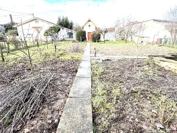 Terrain 450 m² SAINTE LIVRADE SUR LOT 