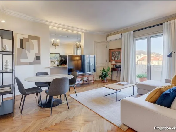 Appartement 3 pièces 84 m² 