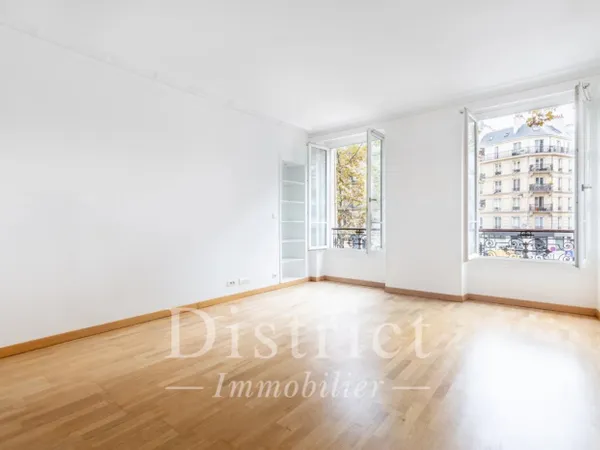 Cardinal Lemoine Quai de Seine. Appartement de 5 pièces de 101,3 