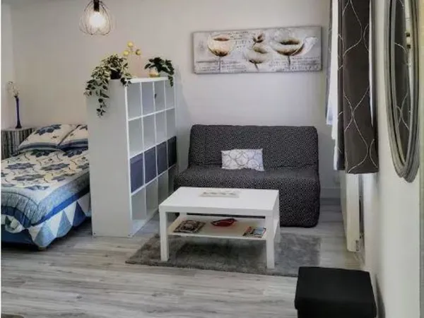 Studio 1 pièce 26 m² 