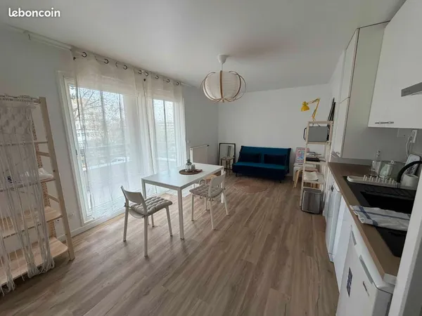 Appartement T1 à Ferney-Voltaire (FR), 34 m², entièrement meublé, récemment rénové, dans une 
