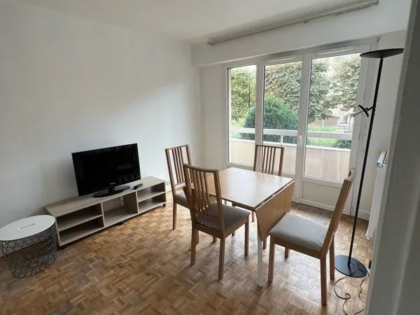 Studio meublé 29m 2 centre-ville, Limeil-Brévannes 