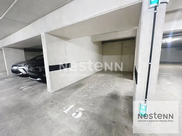 Parking 13 m² 