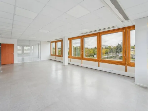 Bureaux 776 m² 