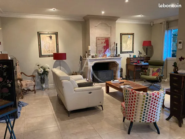 Maison 5 pièces 152 m² 